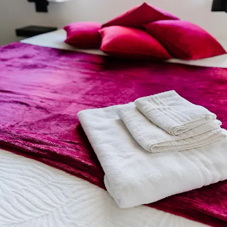 Black And White 오트란토