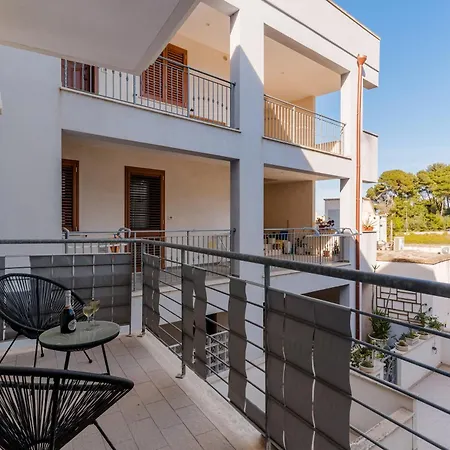 Casa de Férias Black And White Otranto